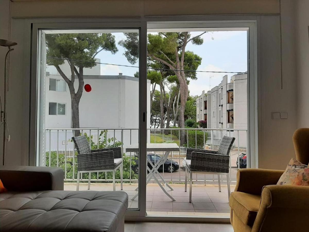 Assimetric Apartment *